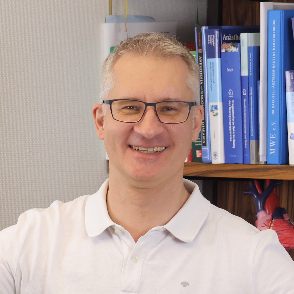 Moderne Behandlung durch Hausarzt Dr. Strosing in Sölden bei Freiburg